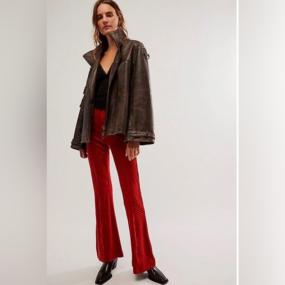 Free people Slim Pull On Velvet in Red size Small - Picture 2 of 5